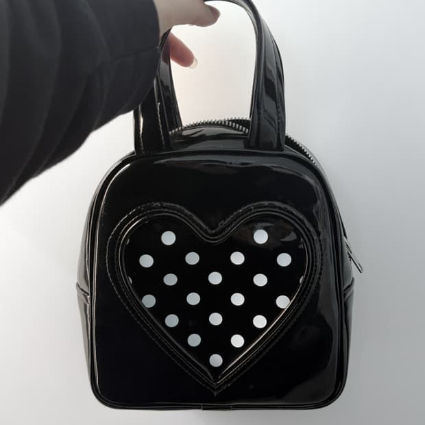 꼼데가르송 걸 하트 에나멜 토트백