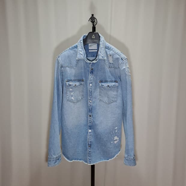 (택포) 자라 릴렉스핏 웨스턴 데미지 아우터 셔츠 XL B468