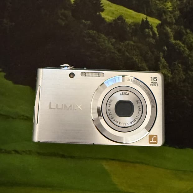 파나소닉 루믹스 Panasonic LUMIX dmc-fh5 실버