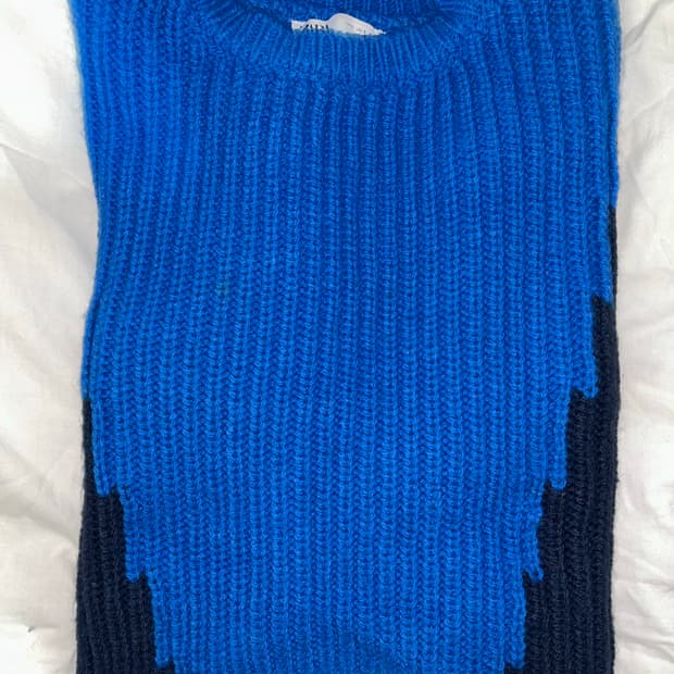 Zara blue cropped knit