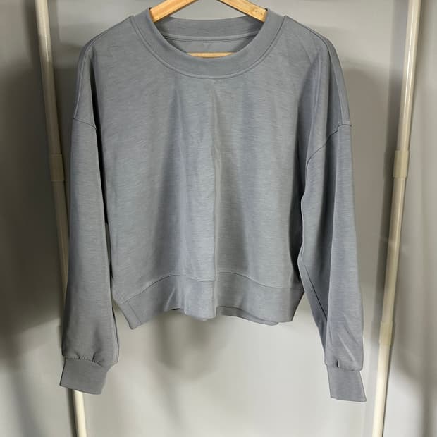 룰루레몬 퍼펙틀리 오버사이즈 크롭 크루