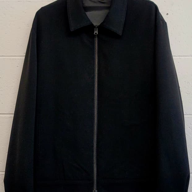 [100.L] 무신사스탠다드 투웨이지퍼 릴렉스드 미니멀자켓 판매