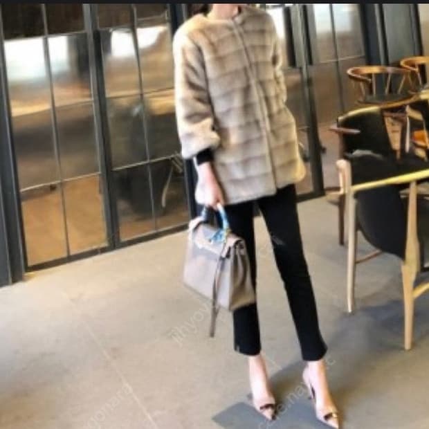 by ssuny 바이써니 퍼 코트