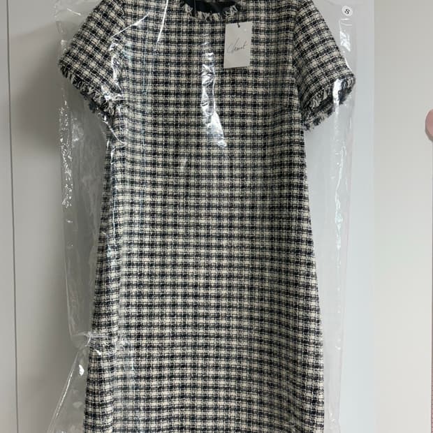 Chauet 쇼에 까멜리아 트위드 원피스 S