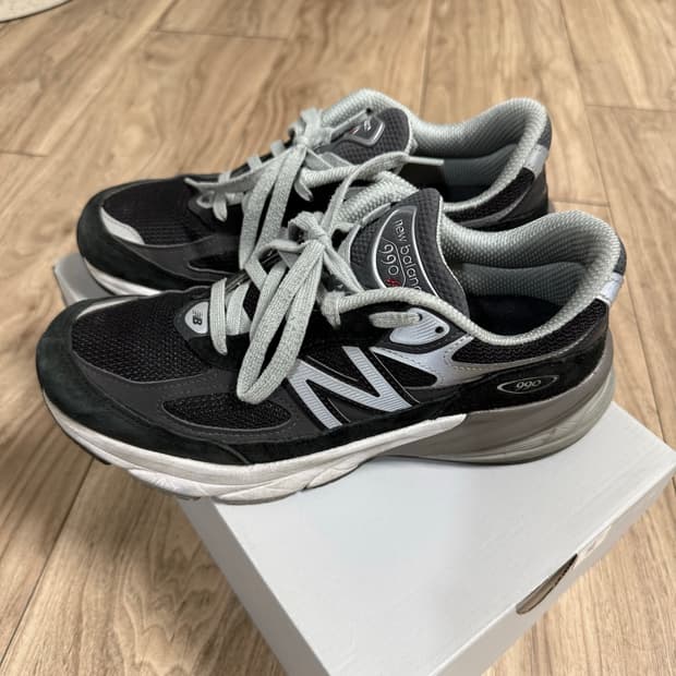 뉴발란스 990v6 블랙255
