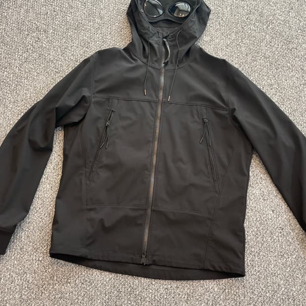 CP컴퍼니 고글 자켓