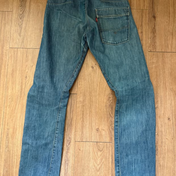 리바이스 엔지니어드 팬츠