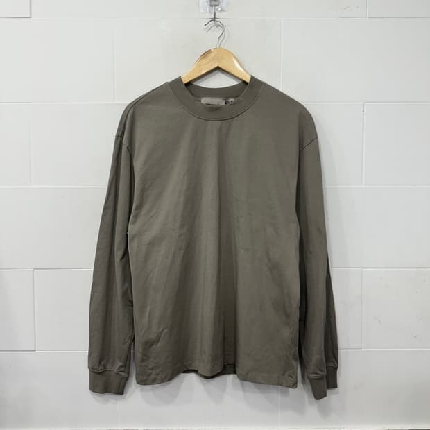 피어오브갓 에센셜 롱 슬리브