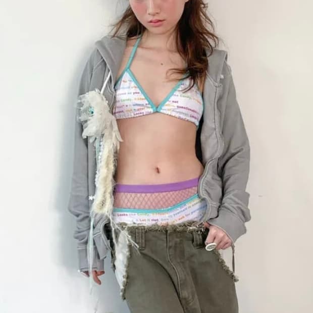 구함) 샵페어리 kitsch pattern bikini 비키니 CCR