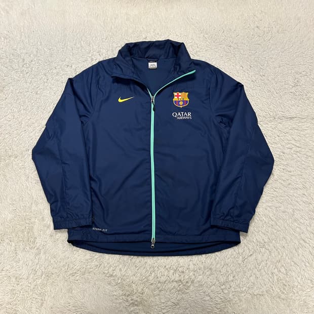 나이키 바르셀로나 투웨이 바람막이