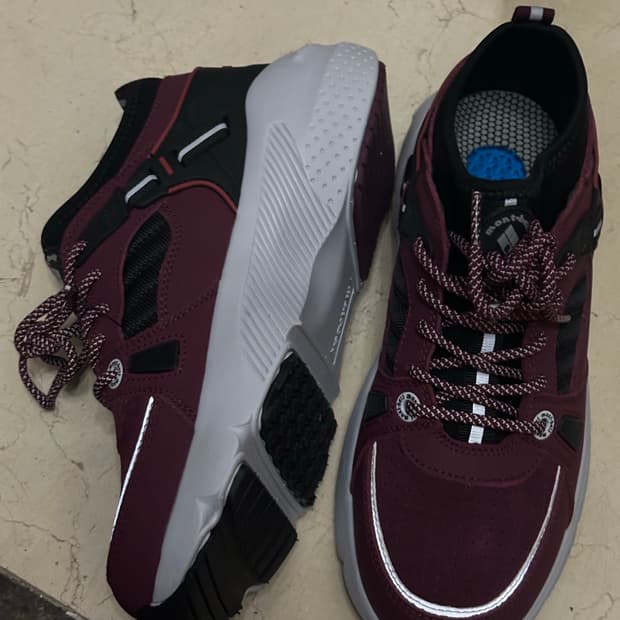 새상품) 몽벨 등산화 버건디 트레킹화/러닝화 워킹슈즈