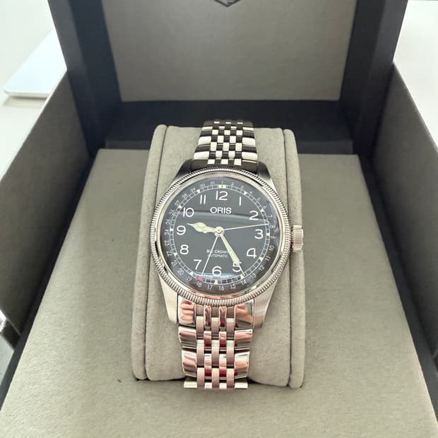 오리스 빅크라운 포인트데이트 블랙 40mm