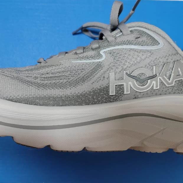 호카 클리프톤 10 와이드