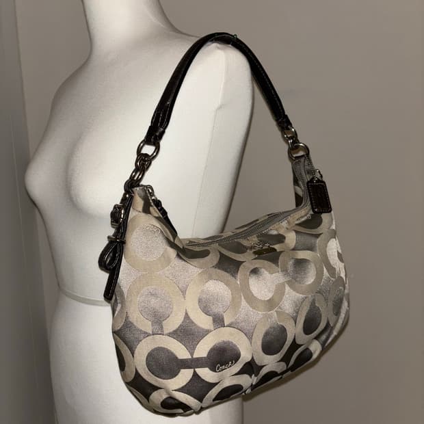 Coach vintage silver shoulder bag
