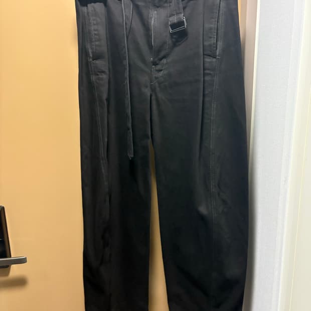 22ss 르메르 트위스티드 벨티드 팬츠 L