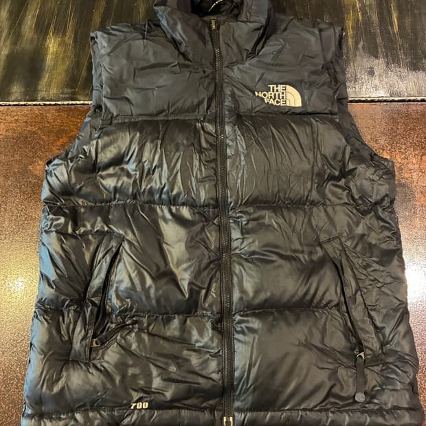 M) 노스페이스 눕시 700 조끼 패딩 베스트