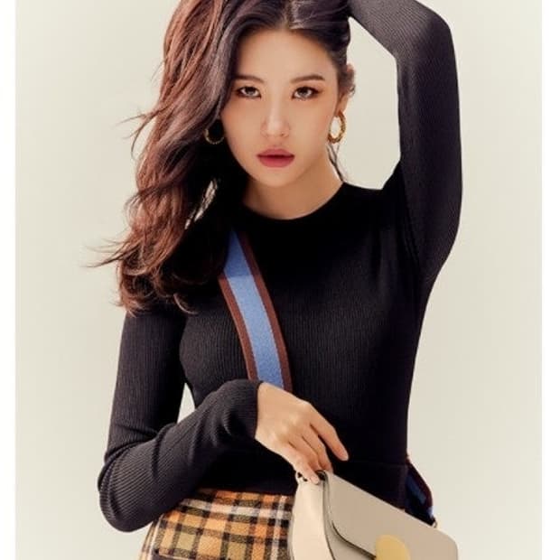 오야니 ORYANY 로티 새들 소가죽 크로스백