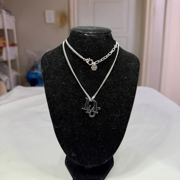 디올 오블리크 펜던트 네클리스 목걸이