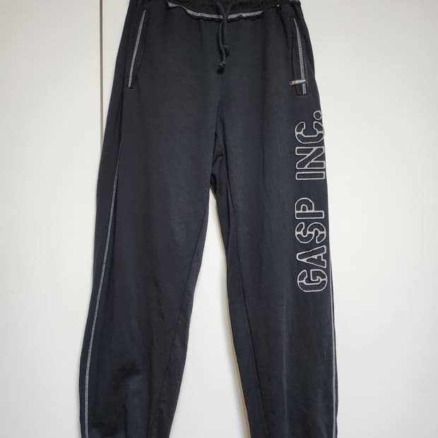 [L] 가스프 디비전 스웻 팬츠 블랙