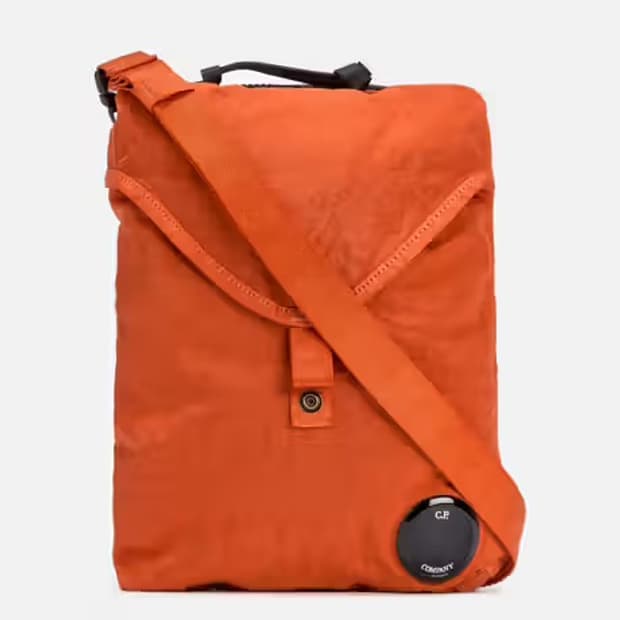 C.P. COMPANY Nylon B Garment Dyed crossb