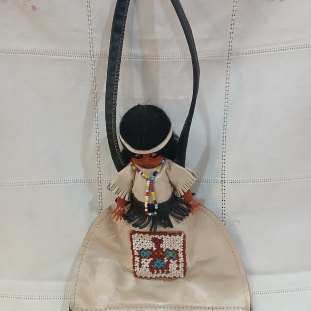 50년대 미국 빈티지Sleepy Eyes Carlson 인디언 인형