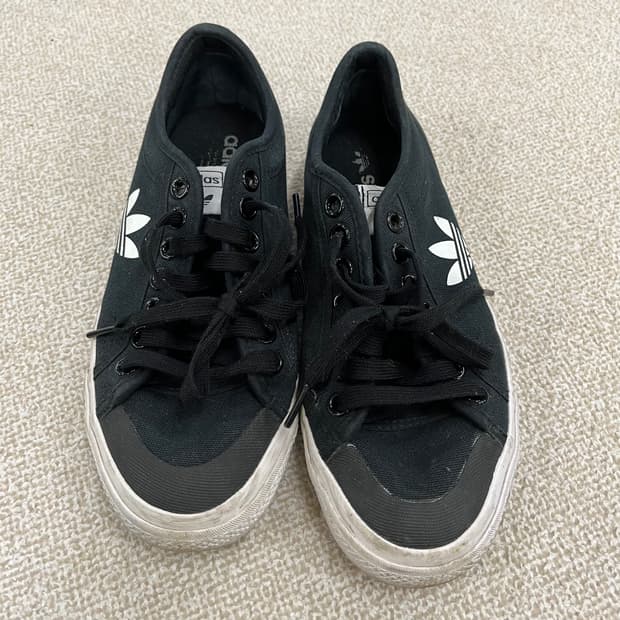 L 고급 스몰로고 라운드 긴팔 니트 0121M1