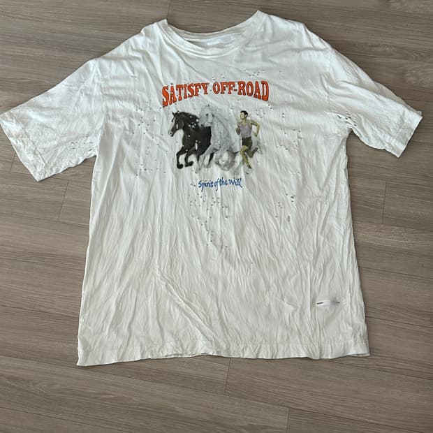 XL 새티스파이 모스테크 티셔츠