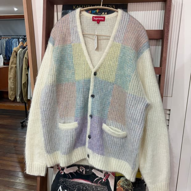 22SS 슈프림 브러쉬드 그리드 가디건 화이트 M