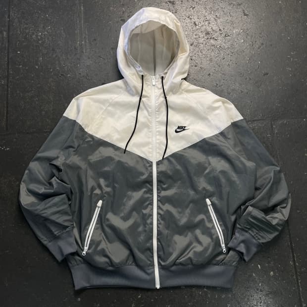 105 나이키 윈드러너 바람막이