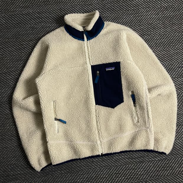 파타고니아 레트로 X 플리스 자켓 네추럴 크림 y 2860