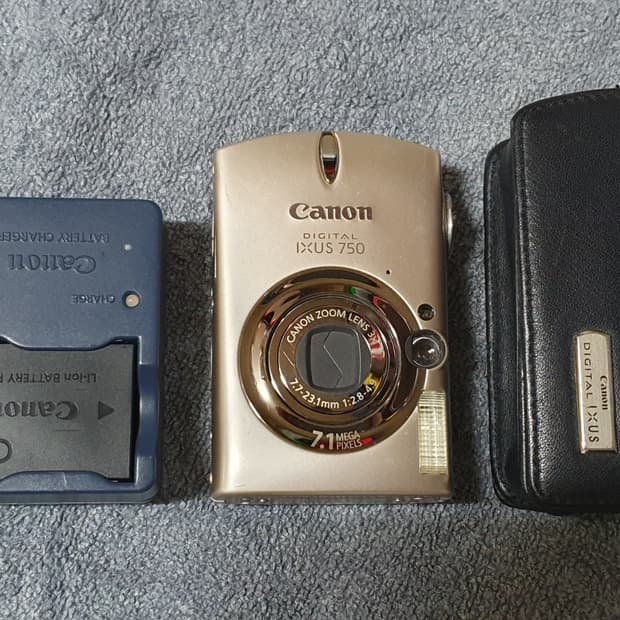 캐논 익서스750 디카