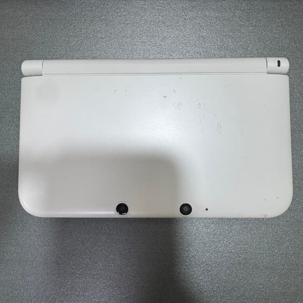 닌텐도 3ds xl 화이트