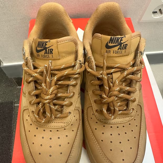 (W) 나이키 에어포스 1 '07 WB 플랙스 위트(220)