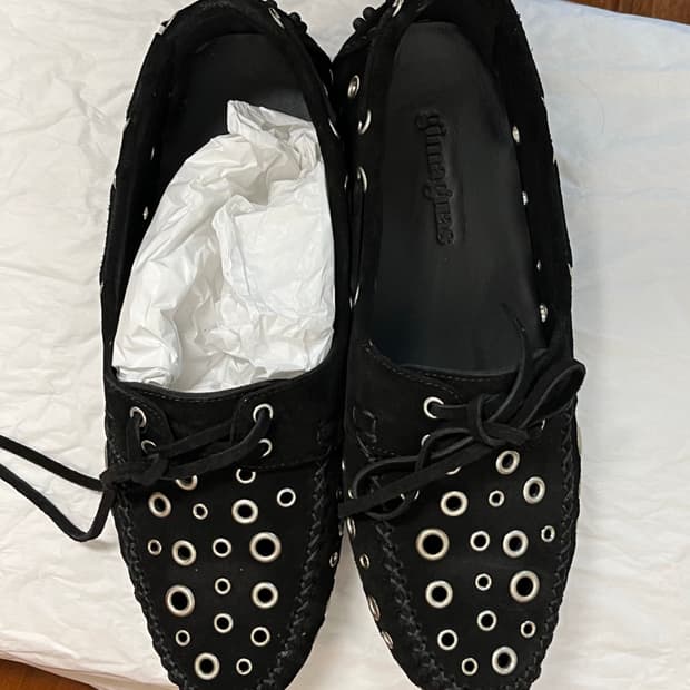 기마구아스 아일렛 드라이빙 로퍼 38사이즈