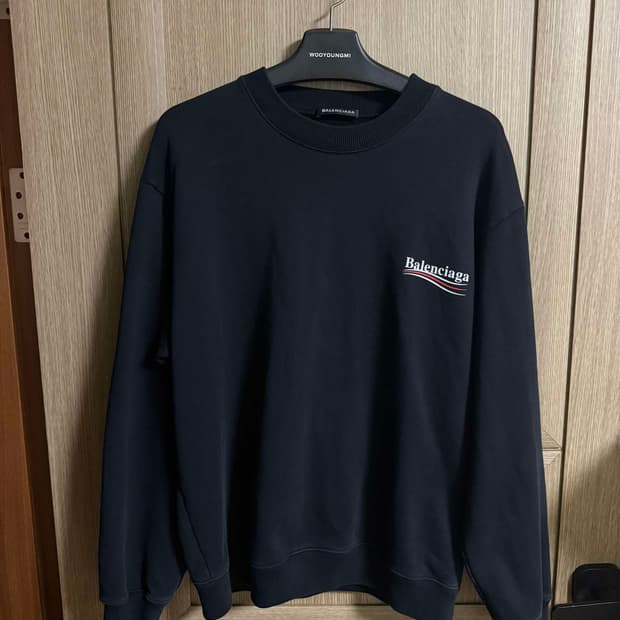 발렌시아가 웨이브로고 맨투맨 블랙 L