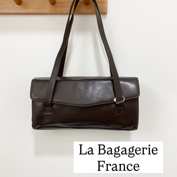 La Bagagerie 딥브라운 스퀘어 숄더백