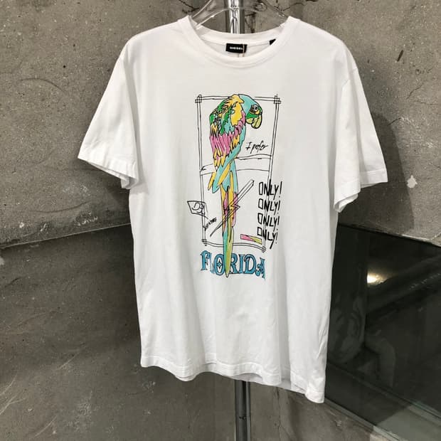 디젤 프린팅 티셔츠