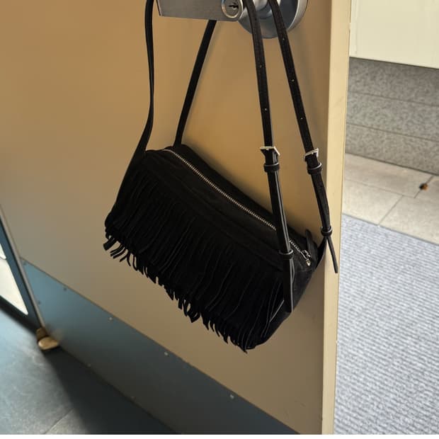 파인트카푸어 프린지백