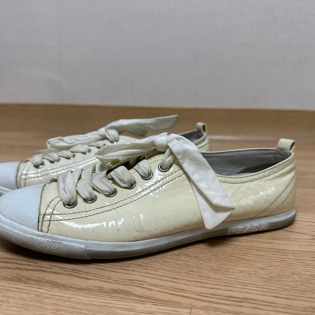 프라다 스니커즈 37반