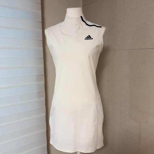 아디다스 민소매 나시 골프 미니 원피스 화이트 S