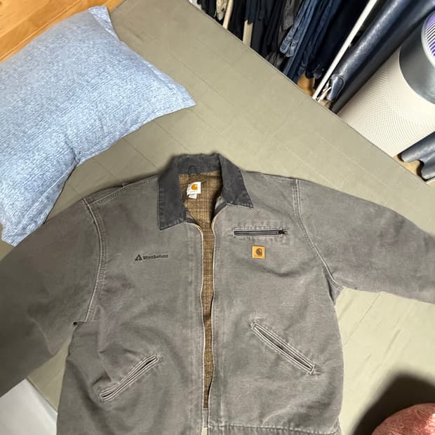 칼하트 j97 gvl 디트로이트 자켓