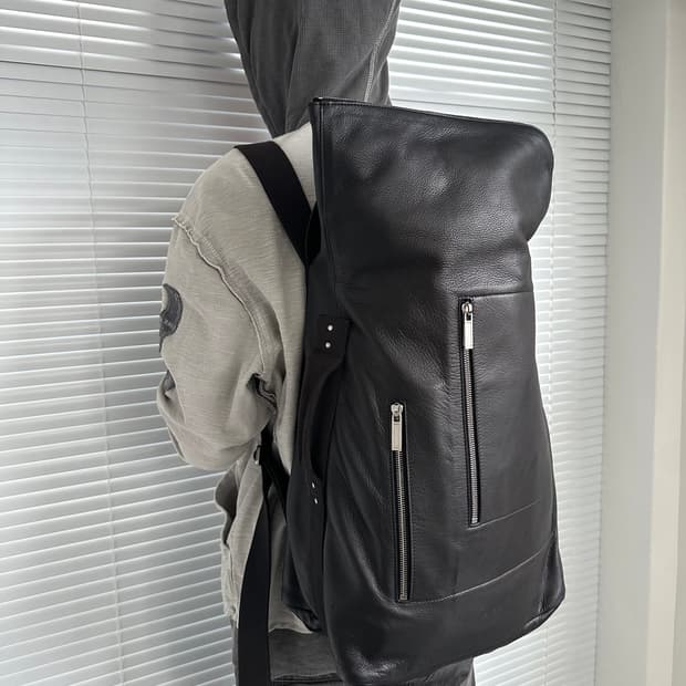 릭오웬스 카고 집업 레더 백팩