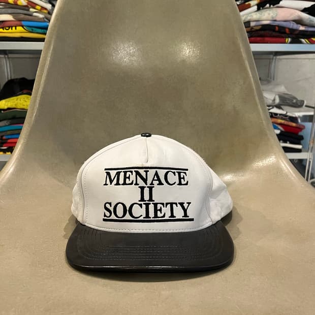 슈프림 레더 스냅백 캡