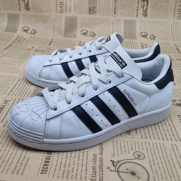 아디다스 25주년 슈퍼스타 여성스니커즈220