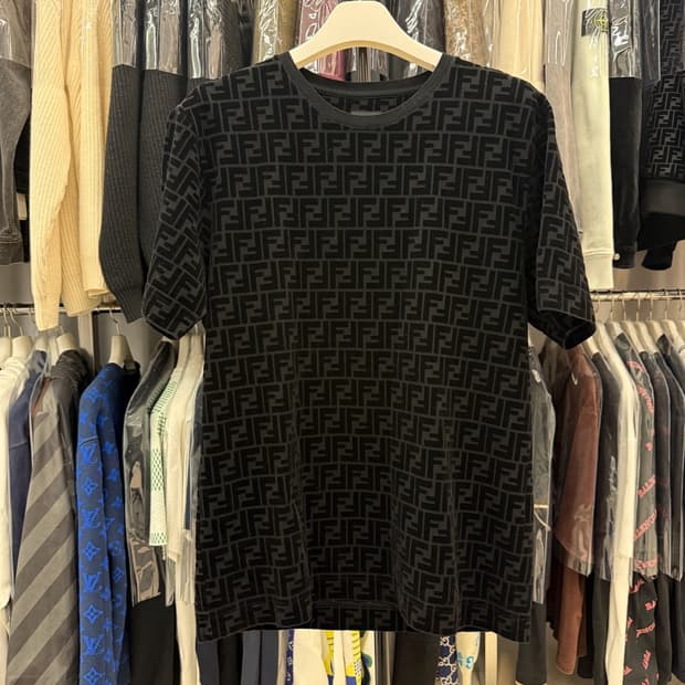 [리오브전포점] 펜디 FF 풀 모티프 코튼 피케 크루넥 반팔