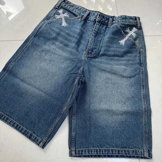CROSS DENIM SHORTS 크로스 데님 반바지