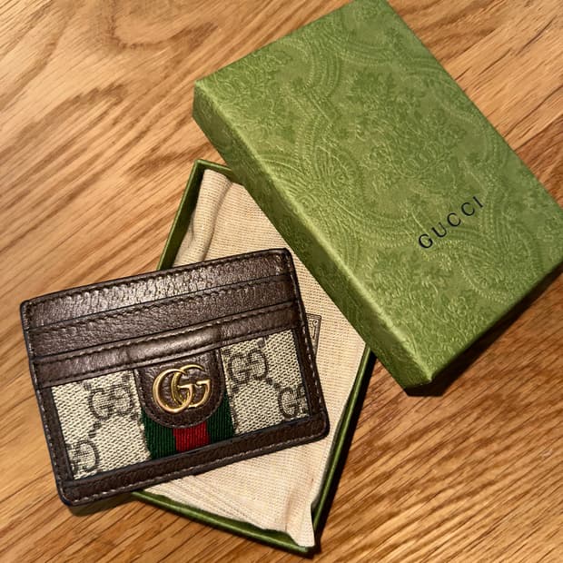 구찌 오피디아 GG 카드지갑