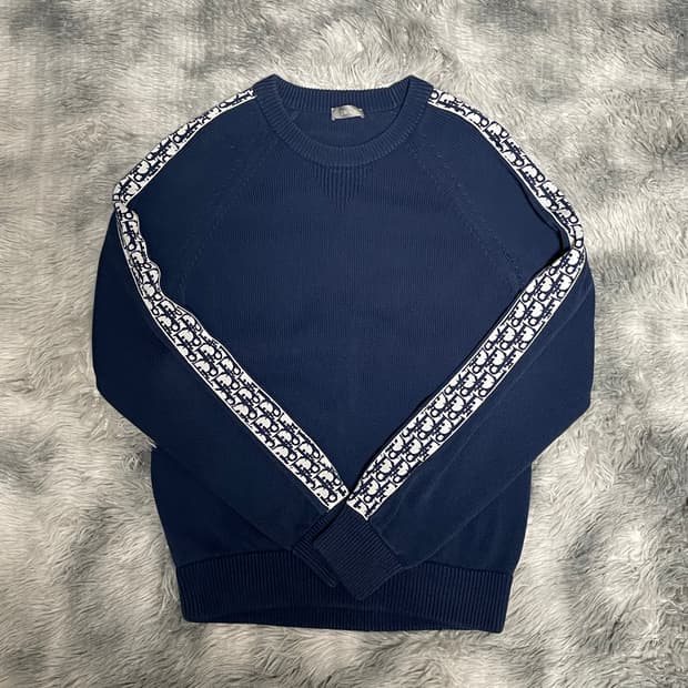 디올 오블리크 인서트 니트 L