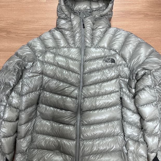 노스페이스 24fw 써밋 마테호른 다운 자켓 라이트 그레이 3XL