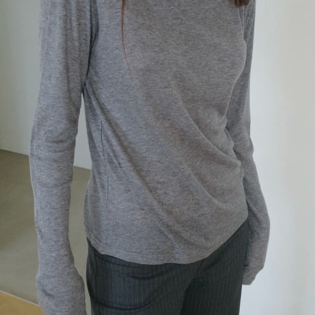 새 상품) 애프터먼데이 루즈 크롭 슬럽 티 아이보리